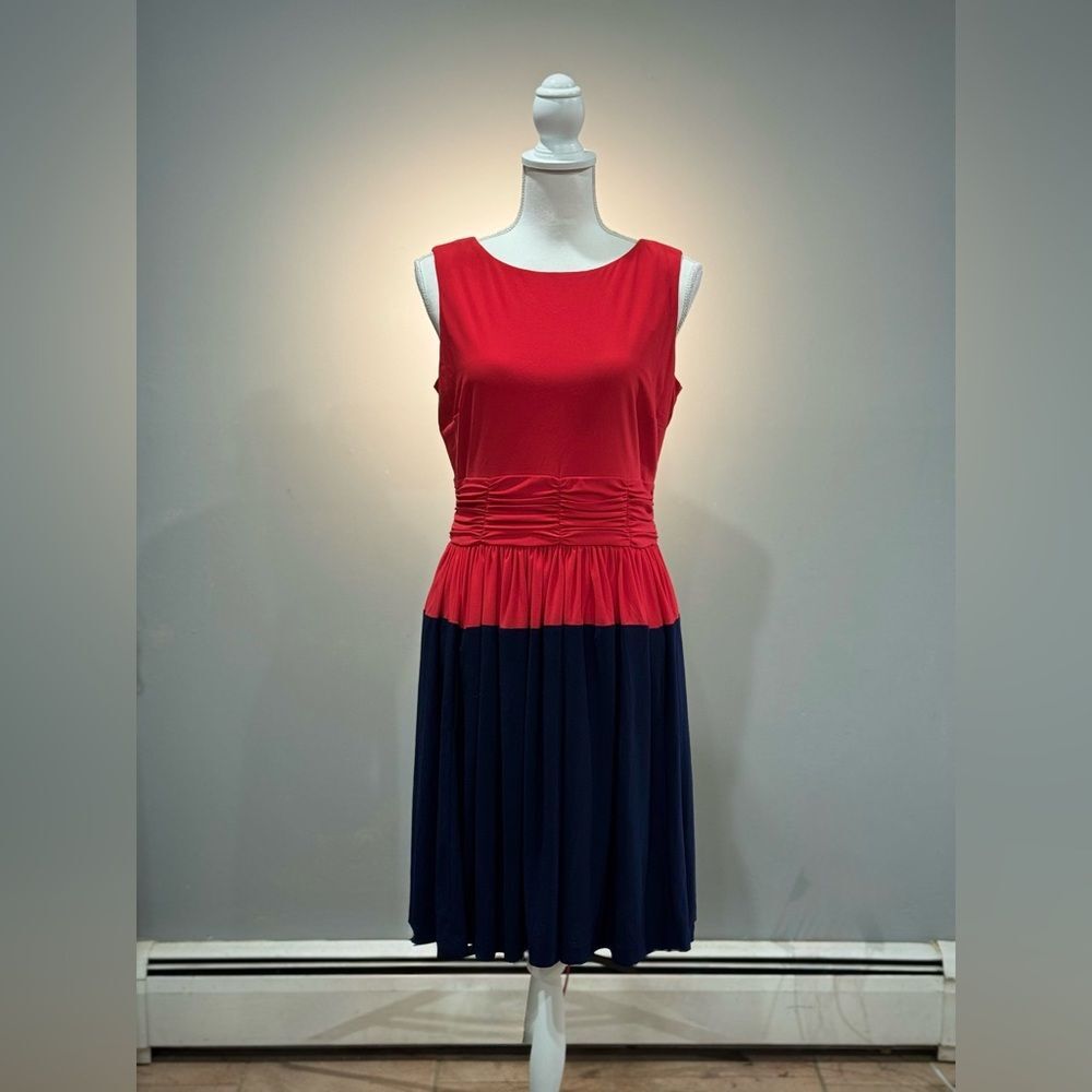 SALE! Red/Blue Taylor Gathered Waist Dress Size 8 EUC